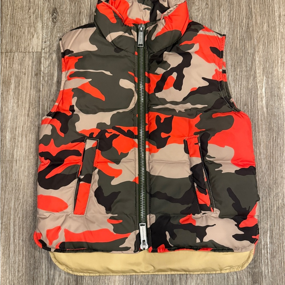 DSQUARED2 Kids Camo Puffer Vest in Orange, Green & Tan